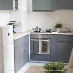 Corvin Plaza & 아파트호텔 부다페스트