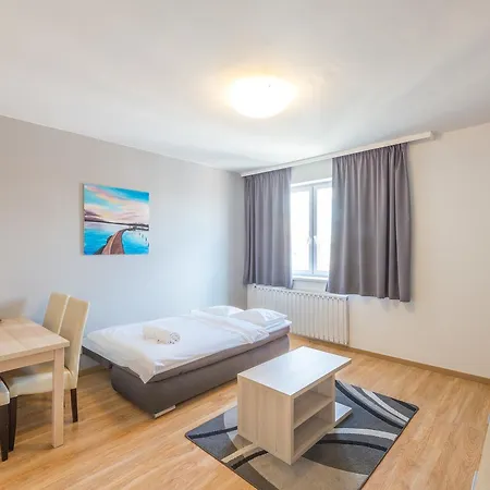 Aparthotel Corvin Plaza & Budapest