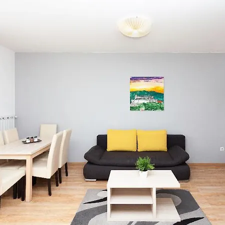 Corvin Plaza & Aparthotel Budapest