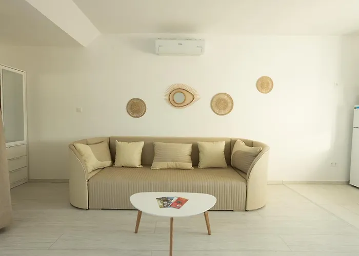 Corvin Plaza & Apart Otel