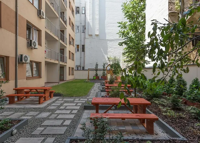 Corvin Plaza & Apart Otel Budapeşte