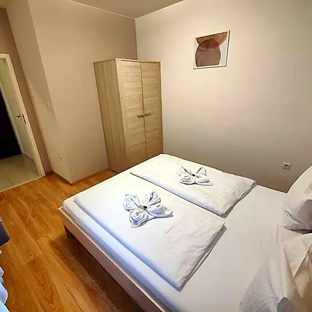 Corvin Plaza & Apart-hotel