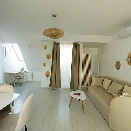 Corvin Plaza & Apartmanhotel Budapest