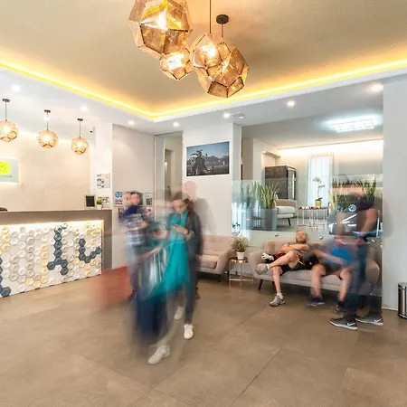 Corvin Plaza & Aparthotel Boedapest