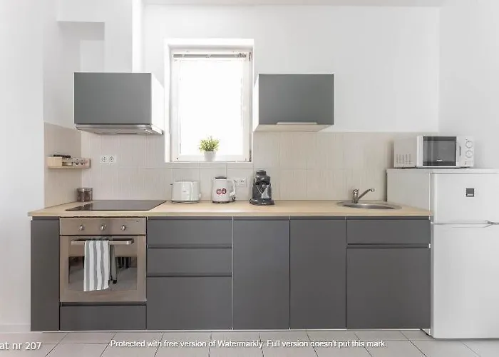 Corvin Plaza & Aparthotel