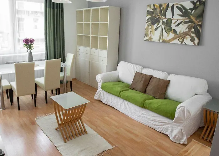 Aparthotel Corvin Plaza &