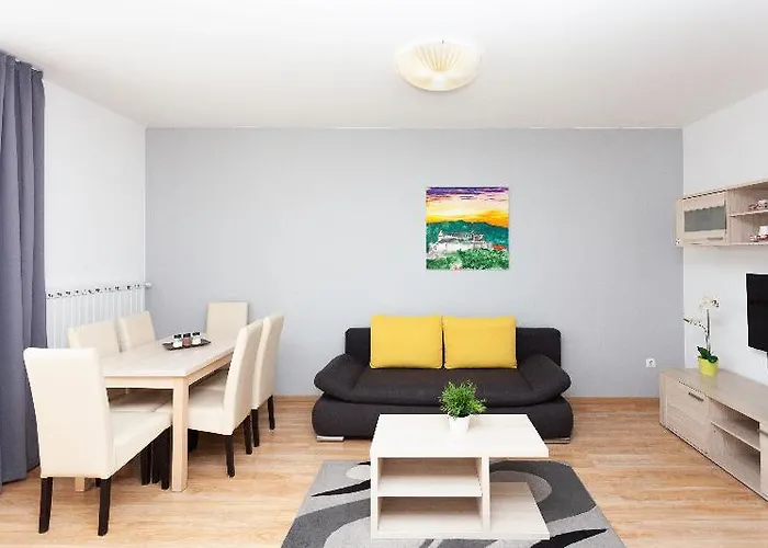 Corvin Plaza & Aparthotel Budapest