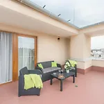 Corvin Plaza &