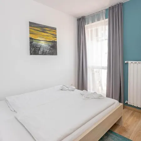 Corvin Plaza & Hotel de apartamente 3*