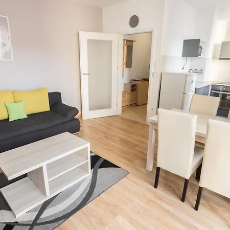 Hotel de apartamente Corvin Plaza &
